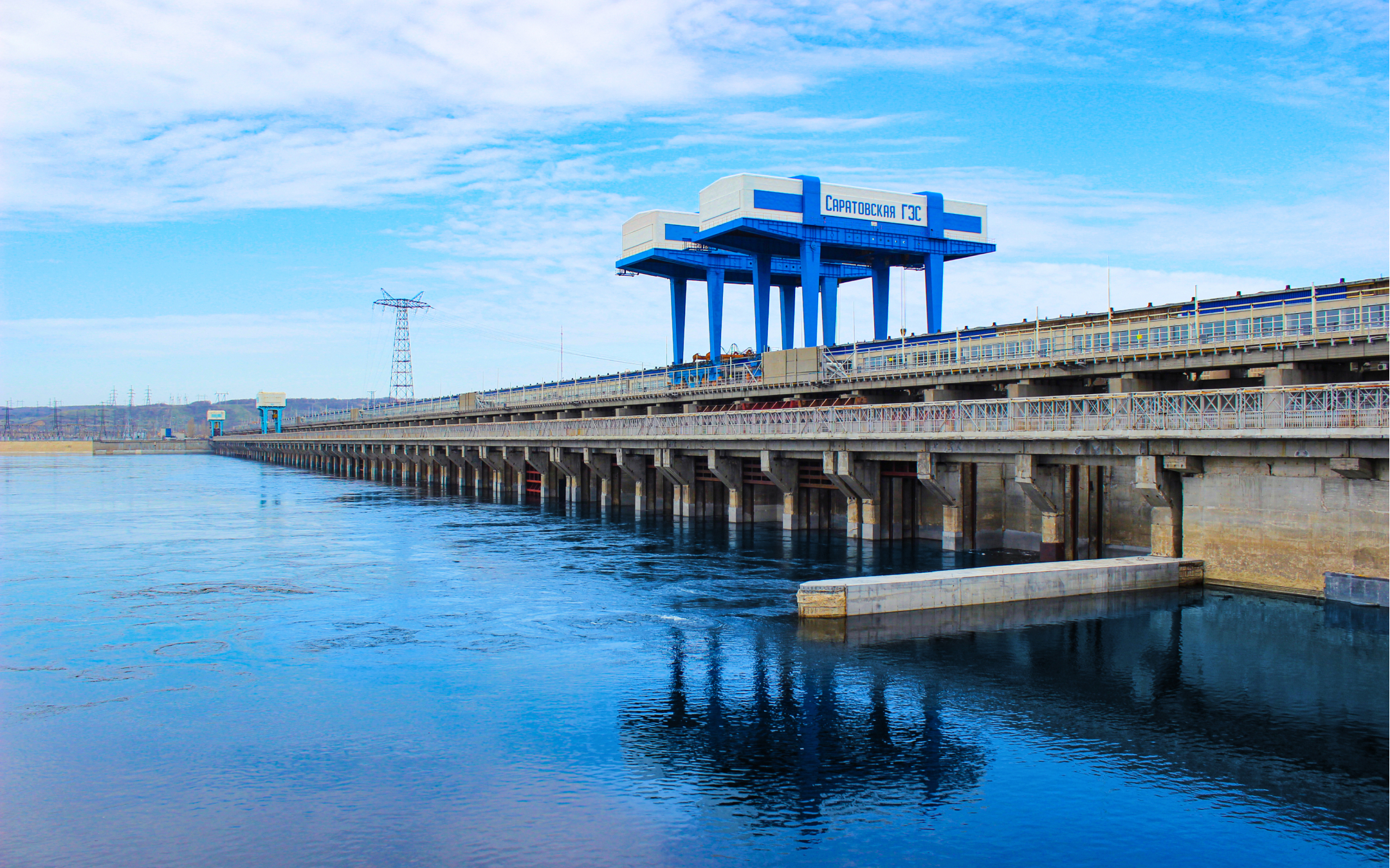 Саратовская ГЭС